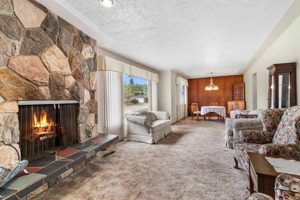









3515


43A

Avenue,
Red Deer,




AB
T4N 3E9


