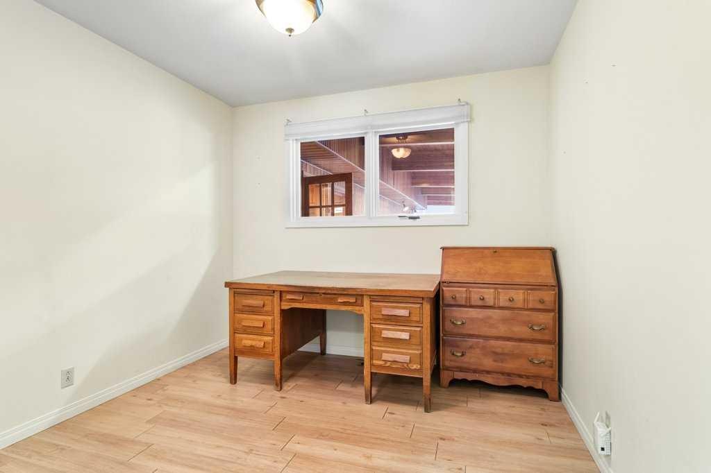 









3515


43A

Avenue,
Red Deer,




AB
T4N 3E9


