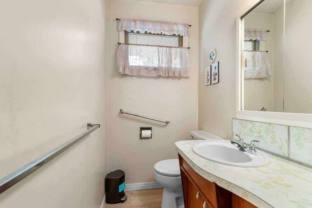 









3515


43A

Avenue,
Red Deer,




AB
T4N 3E9

