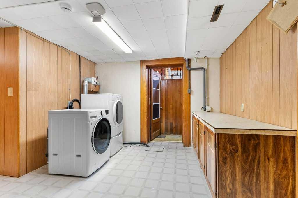 









3515


43A

Avenue,
Red Deer,




AB
T4N 3E9

