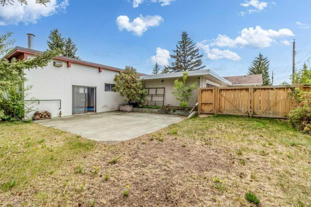 









3515


43A

Avenue,
Red Deer,




AB
T4N 3E9

