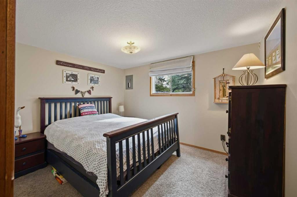 









41513


Highway 771

, 20,
Rural Lacombe County,




AB
T0C 0J0

