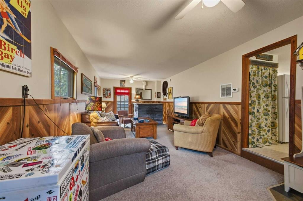 









41513


Highway 771

, 20,
Rural Lacombe County,




AB
T0C 0J0

