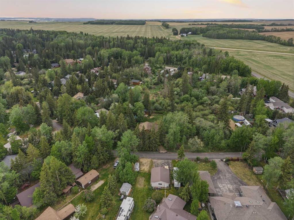 









41513


Highway 771

, 20,
Rural Lacombe County,




AB
T0C 0J0

