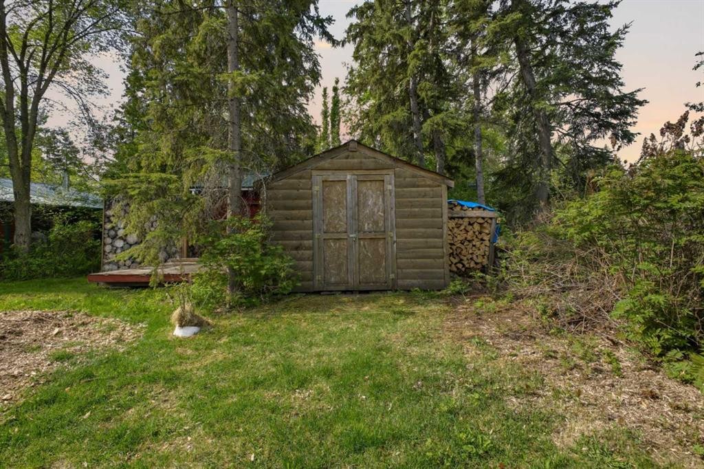 









41513


Highway 771

, 20,
Rural Lacombe County,




AB
T0C 0J0

