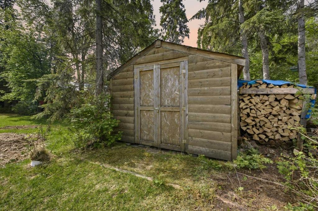 









41513


Highway 771

, 20,
Rural Lacombe County,




AB
T0C 0J0

