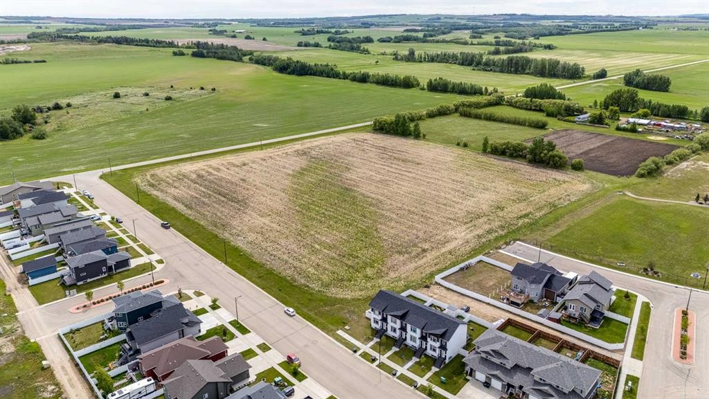 









4602


34

Street,
Lacombe,







AB
T4L 0B0

