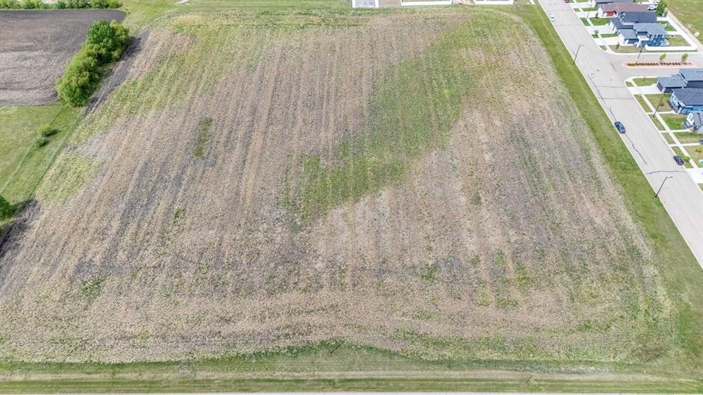 









4602


34

Street,
Lacombe,







AB
T4L 0B0

