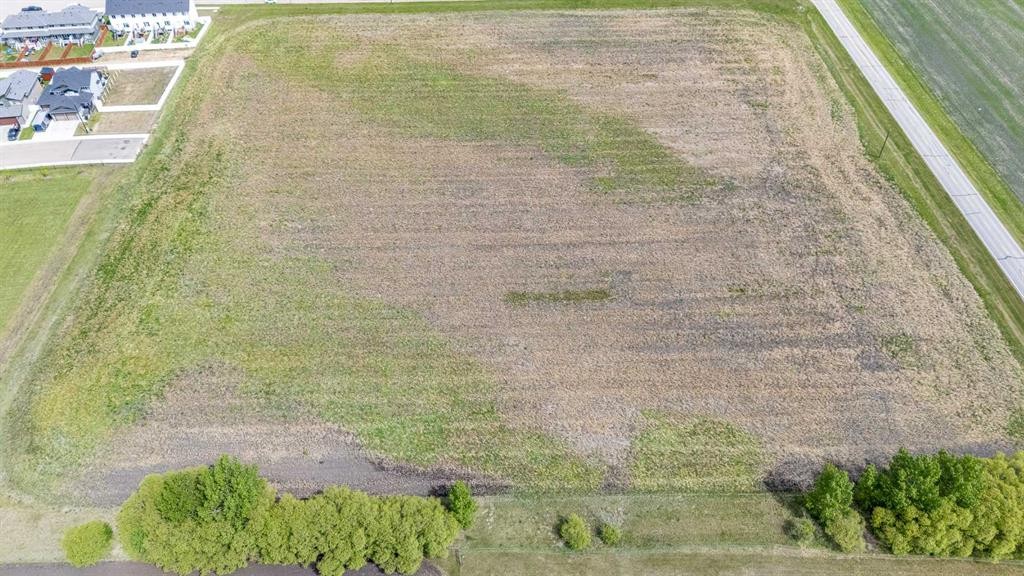 









4602


34

Street,
Lacombe,







AB
T4L 0B0

