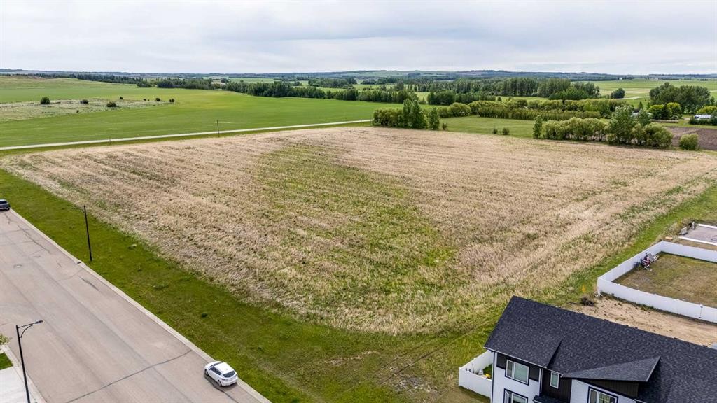









4602


34

Street,
Lacombe,







AB
T4L 0B0

