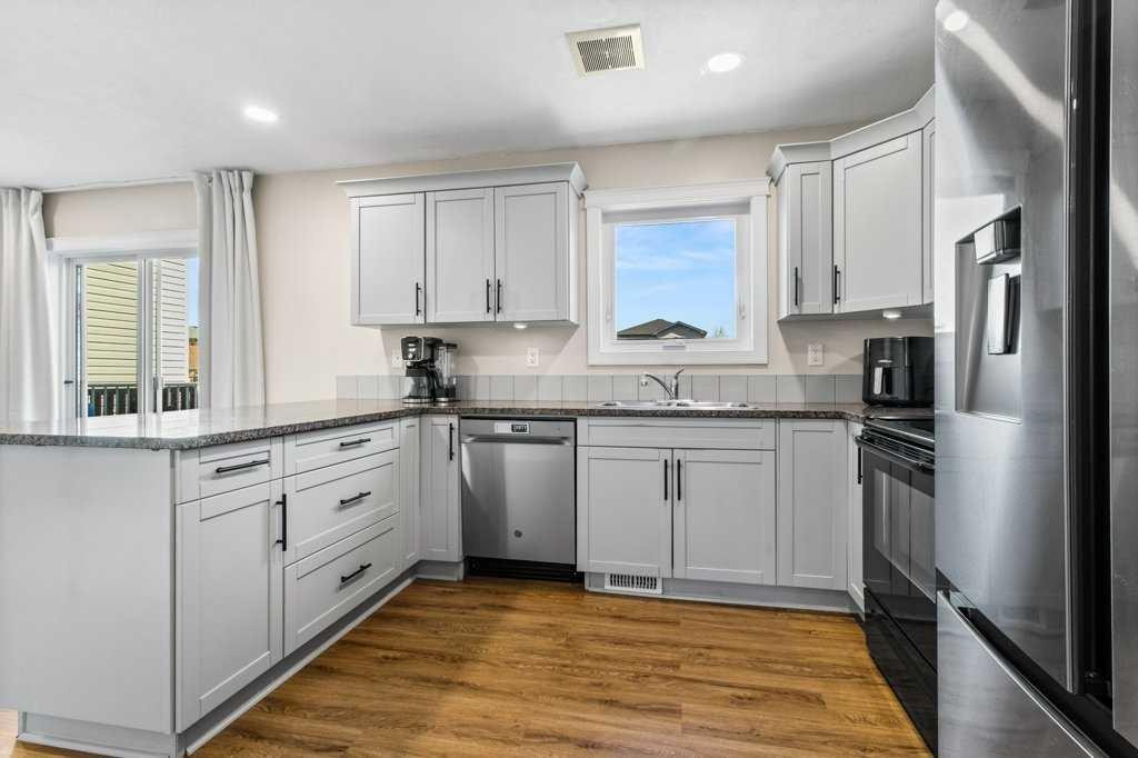 









87


Almond

Crescent,
Blackfalds,




AB
T4M 0J5

