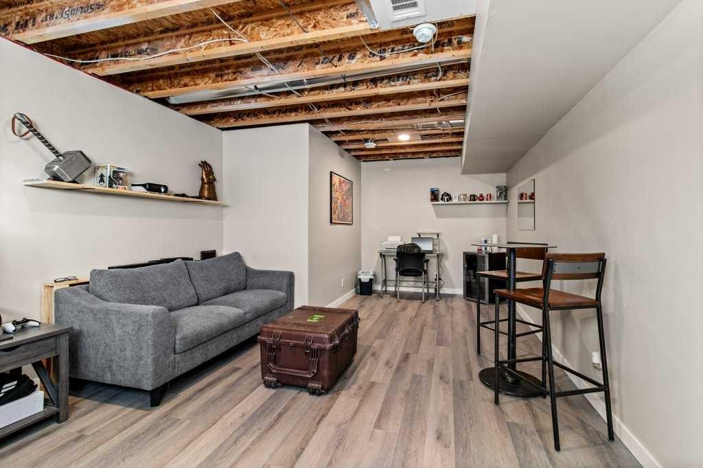 









87


Almond

Crescent,
Blackfalds,




AB
T4M 0J5

