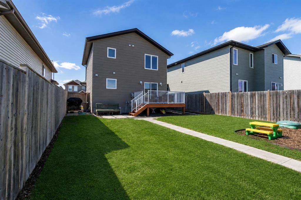 









87


Almond

Crescent,
Blackfalds,




AB
T4M 0J5

