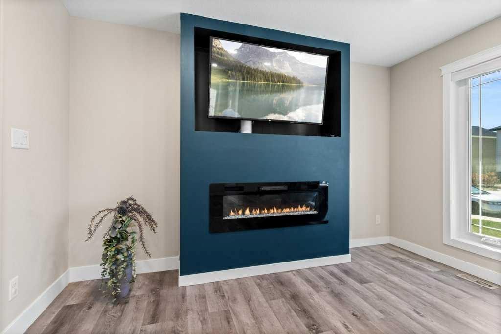









87


Almond

Crescent,
Blackfalds,




AB
T4M 0J5

