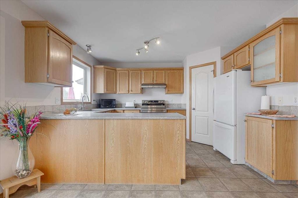 









6223


Orr

Drive,
Red Deer,




AB
T4P 3W1

