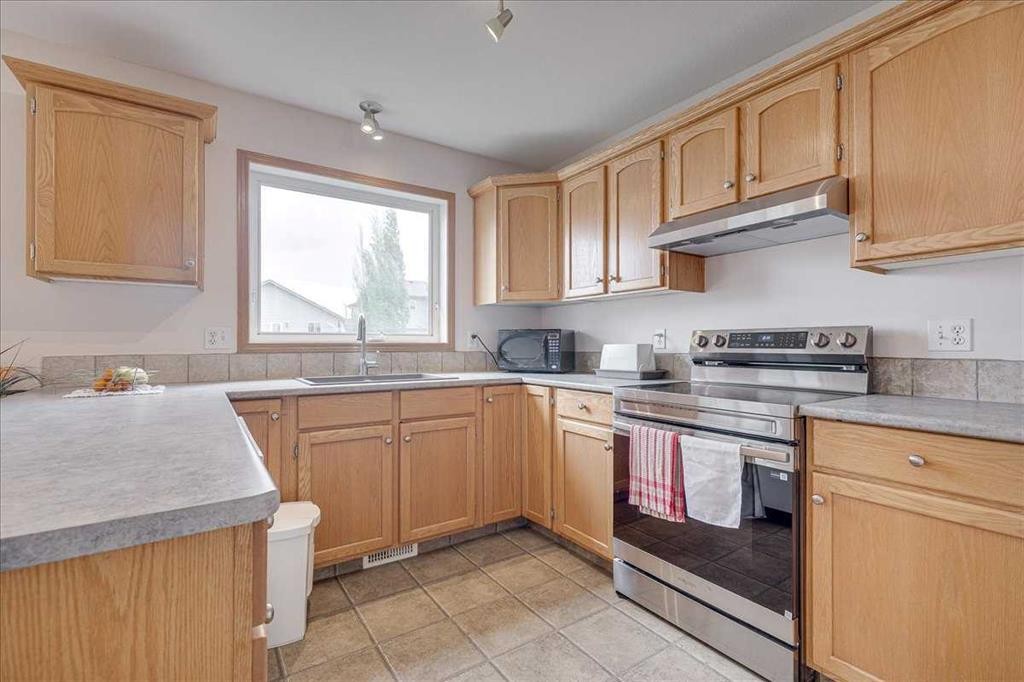 









6223


Orr

Drive,
Red Deer,




AB
T4P 3W1

