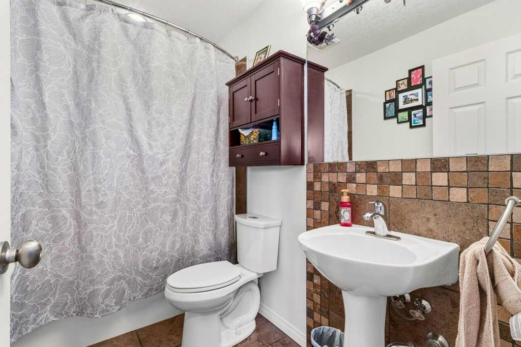 









38


Lucky

Place,
Sylvan Lake,




AB
T4S 0B1

