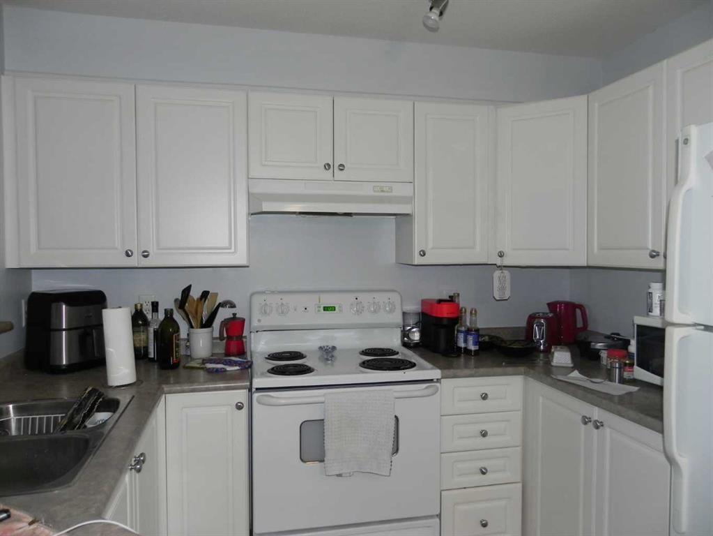 









12B


Ironside

Street, 2112,
Red Deer,




AB
T4R 3R6

