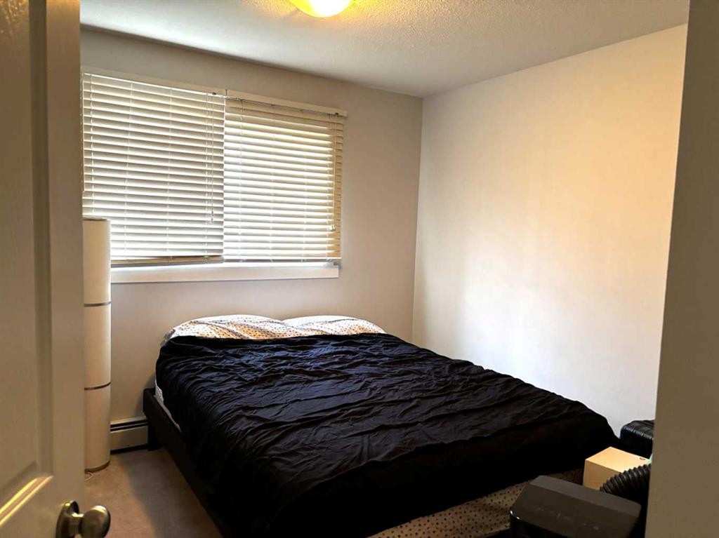









12B


Ironside

Street, 2112,
Red Deer,




AB
T4R 3R6

