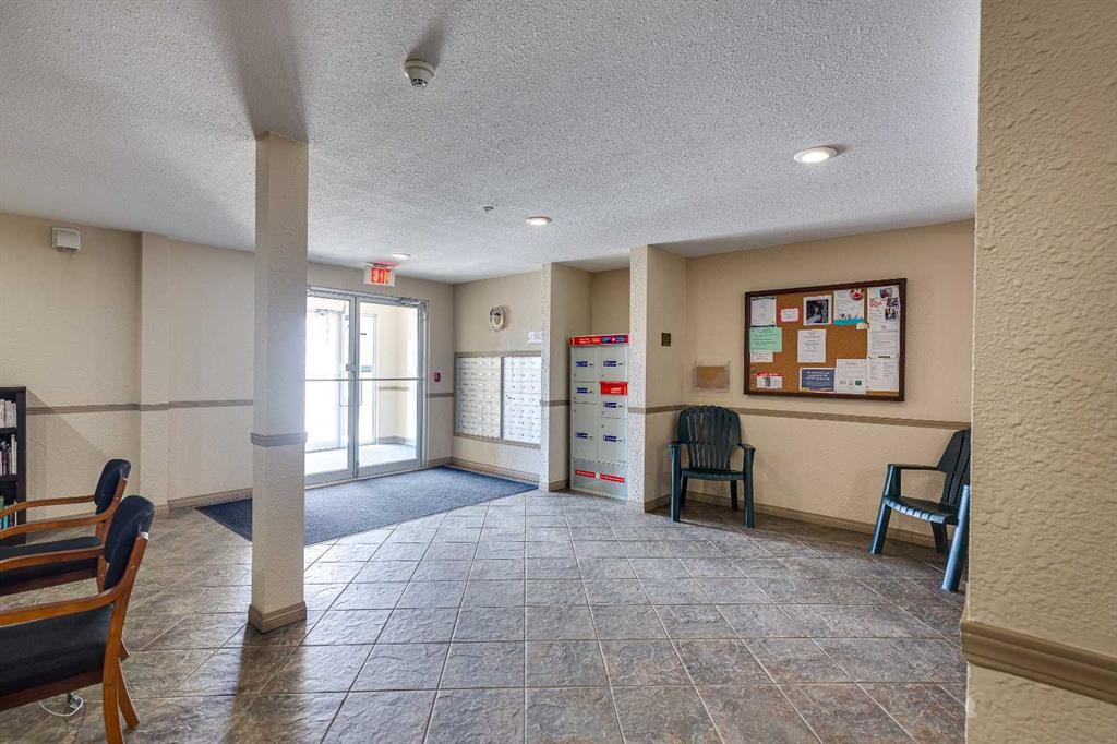 









12B


Ironside

Street, 2112,
Red Deer,




AB
T4R 3R6


