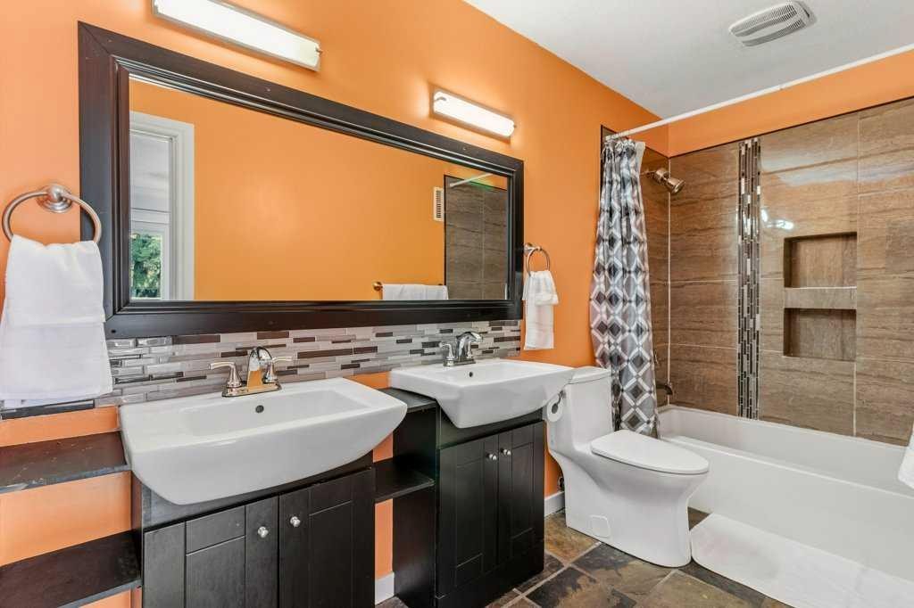 









16


Willow

Street,
Sylvan Lake,




AB
T4S 1M1

