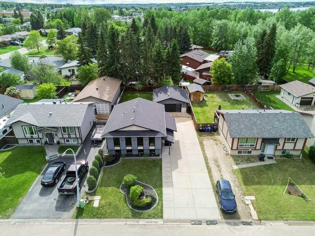 









16


Willow

Street,
Sylvan Lake,




AB
T4S 1M1

