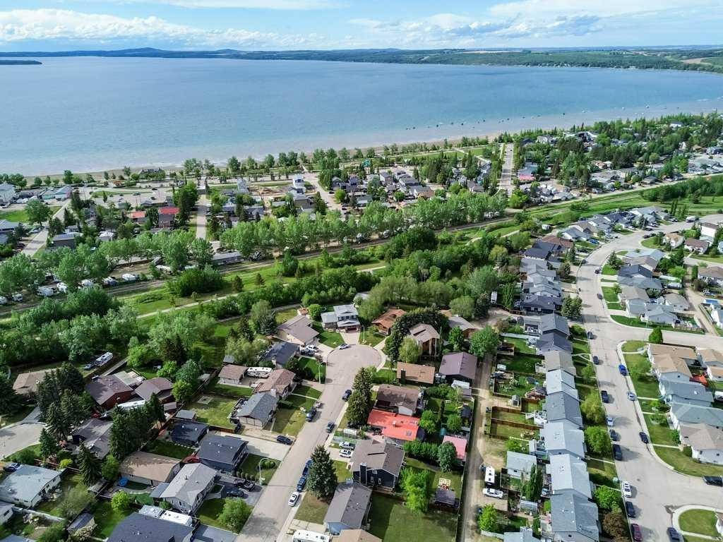 









16


Willow

Street,
Sylvan Lake,




AB
T4S 1M1

