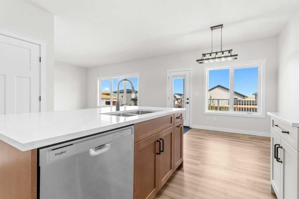 









4814


55

Avenue,
Bentley,




AB
T0C 0J0

