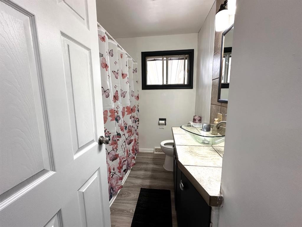









5217


53A

Avenue,
Camrose,




AB
T4V0Y7

