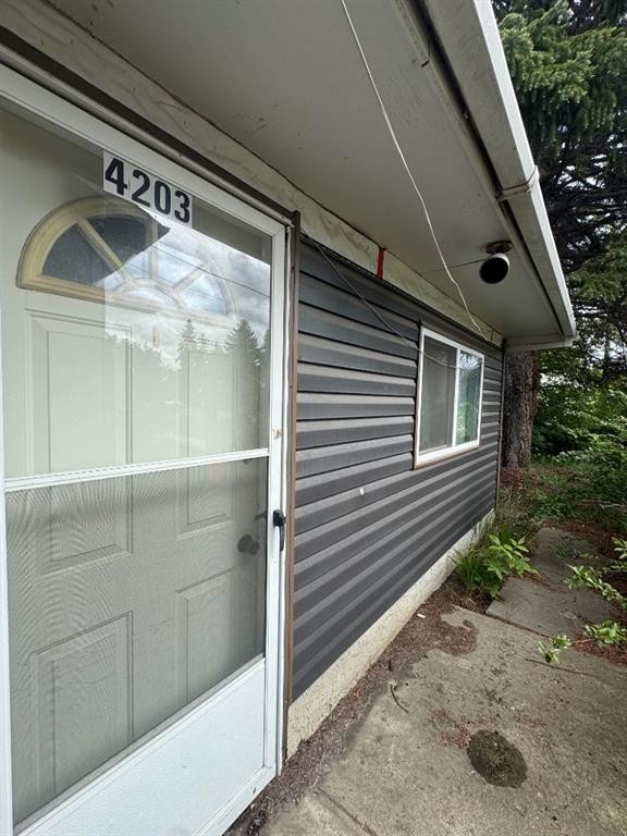 









4203


106

Avenue,
Edmonton,




AB
T6A 1E1

