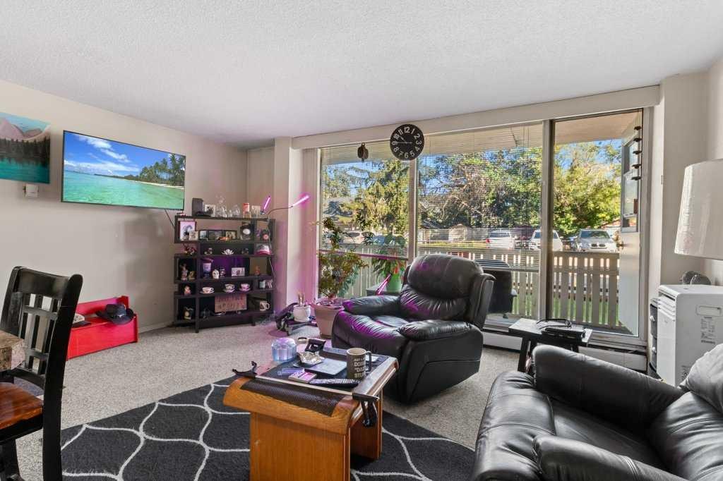 









4700


55

Street, 104,
Red Deer,




AB
T4N 2H8

