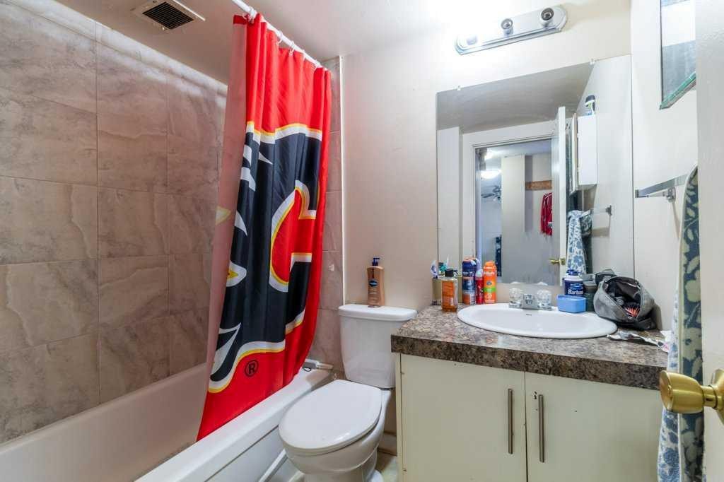 









4700


55

Street, 104,
Red Deer,




AB
T4N 2H8

