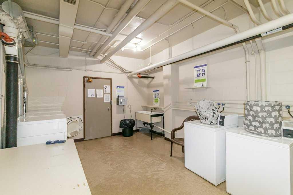 









4700


55

Street, 107,
Red Deer,




AB
T4N 2H8

