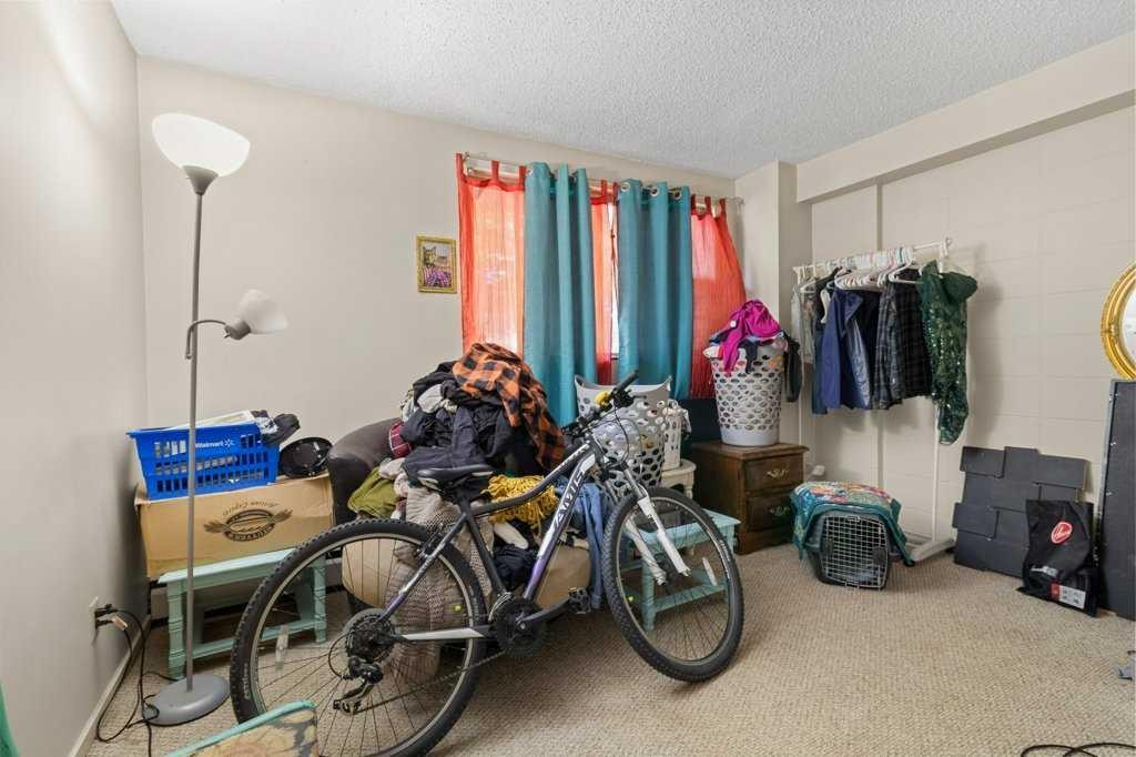 









4700


55

Street, 107,
Red Deer,




AB
T4N 2H8


