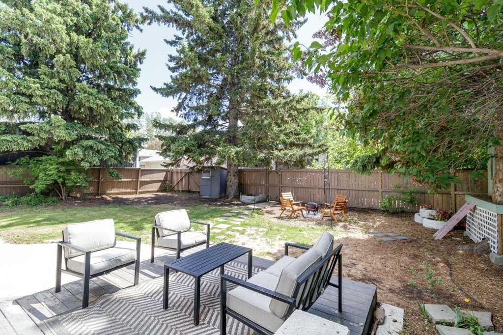 









5


Selkirk

Boulevard,
Red Deer,




AB
T4N 0G1

