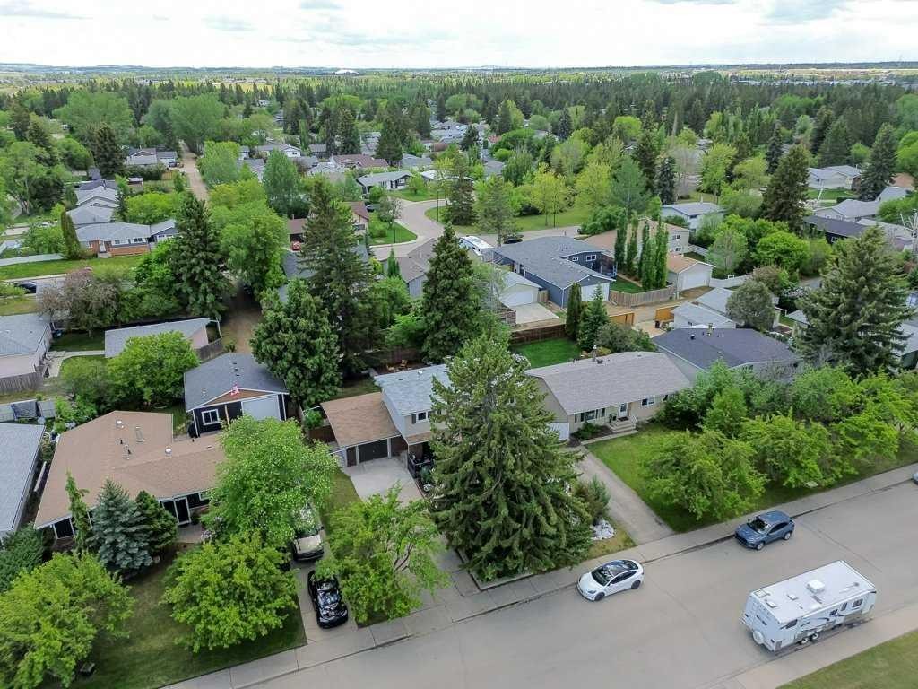 









5


Selkirk

Boulevard,
Red Deer,




AB
T4N 0G1

