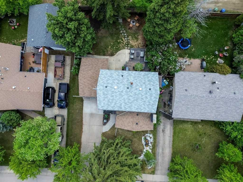 









5


Selkirk

Boulevard,
Red Deer,




AB
T4N 0G1

