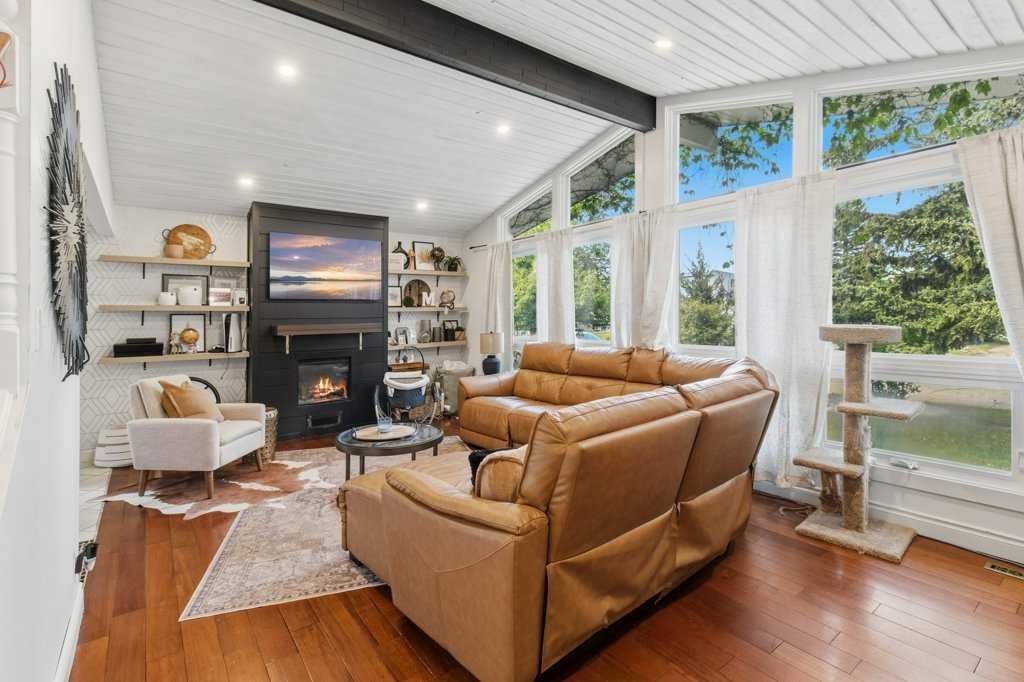 









5


Selkirk

Boulevard,
Red Deer,




AB
T4N 0G1


