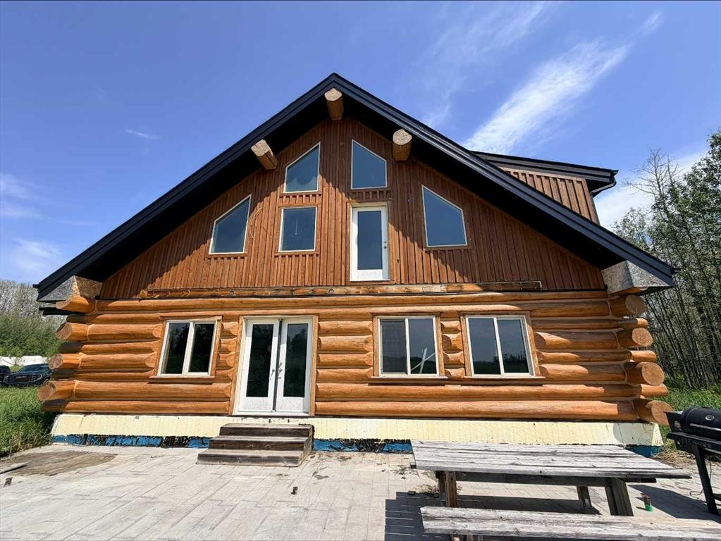 









382044


Highway 761

,
Condor,




AB
T0M0P0

