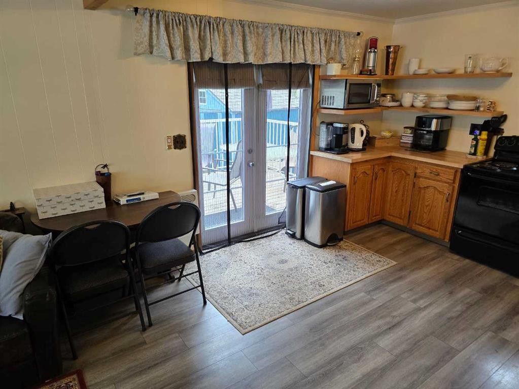 









28126


Township Road 411

, 356,
Rural Lacombe County,




AB
T4L 2N3

