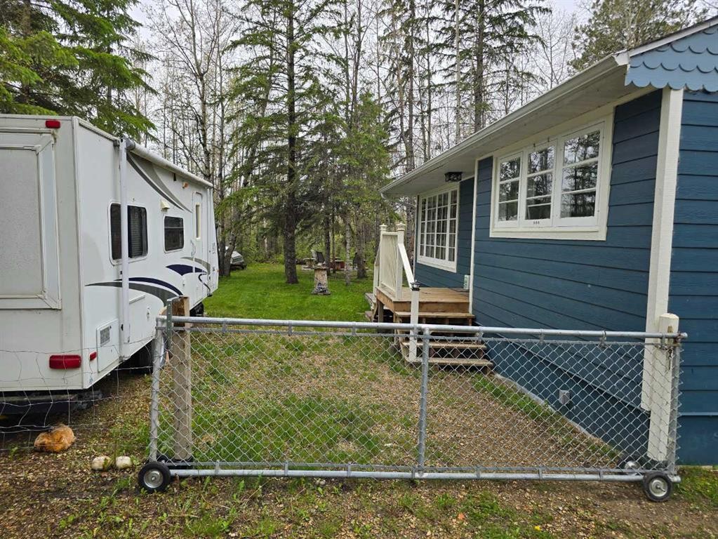 









28126


Township Road 411

, 356,
Rural Lacombe County,




AB
T4L 2N3

