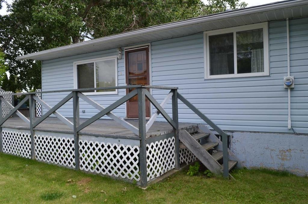 









5259


51

Street,
Lacombe,




AB
T4L1H7

