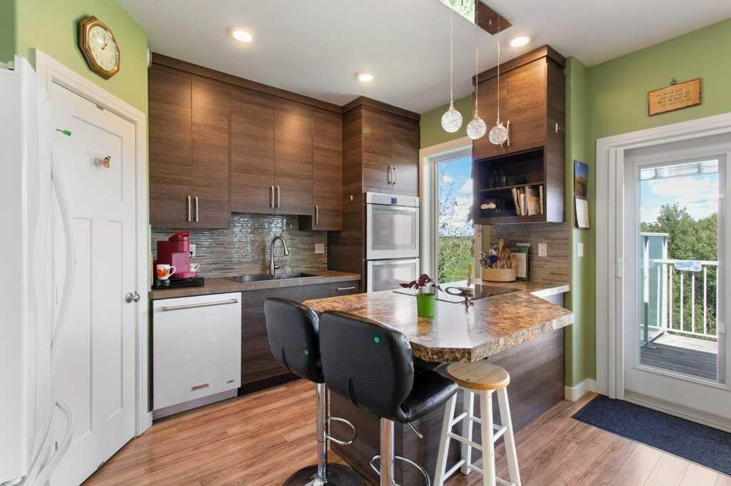 









12


Beardsley

Crescent,
Lacombe,




AB
T4L 0G4

