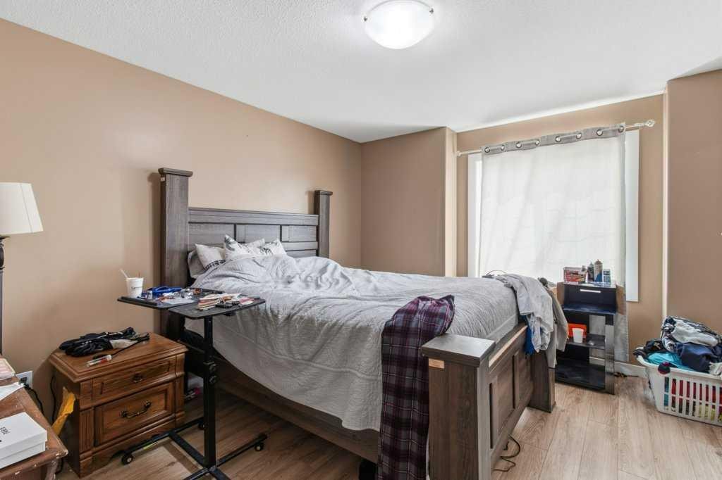 









28


Hunter

Road,
Sylvan Lake,




AB
T4S 2L6

