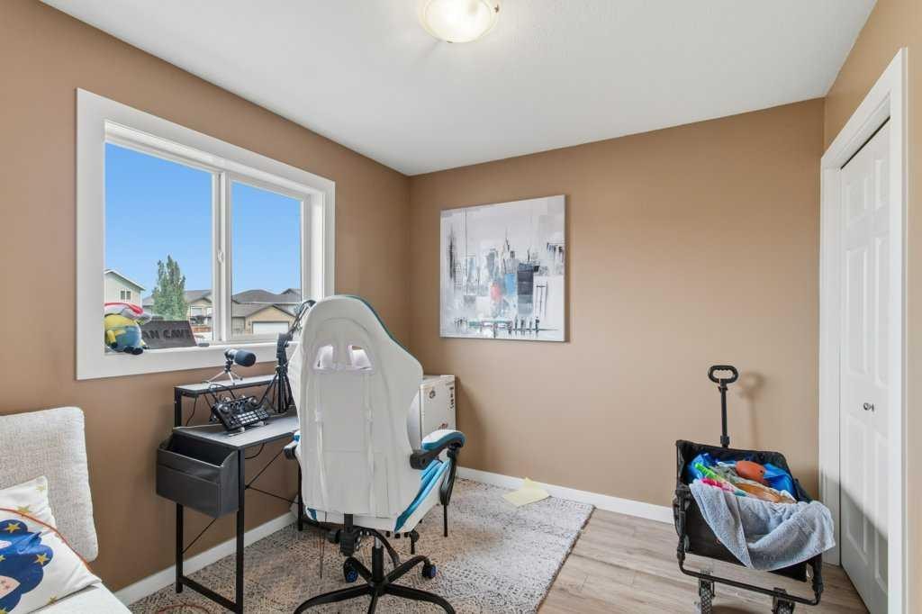 









28


Hunter

Road,
Sylvan Lake,




AB
T4S 2L6

