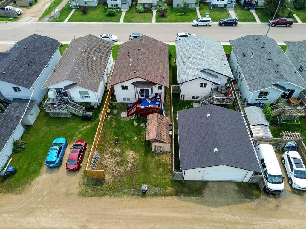 









28


Hunter

Road,
Sylvan Lake,




AB
T4S 2L6

