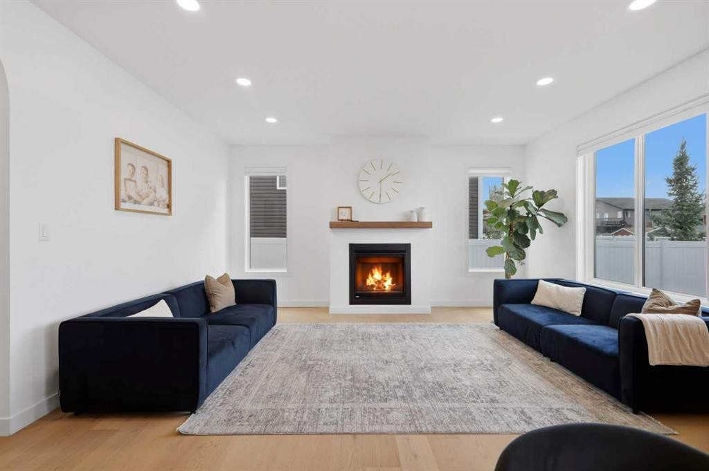 









6


Mitchell

Crescent,
Blackfalds,




AB
T4M 0H4

