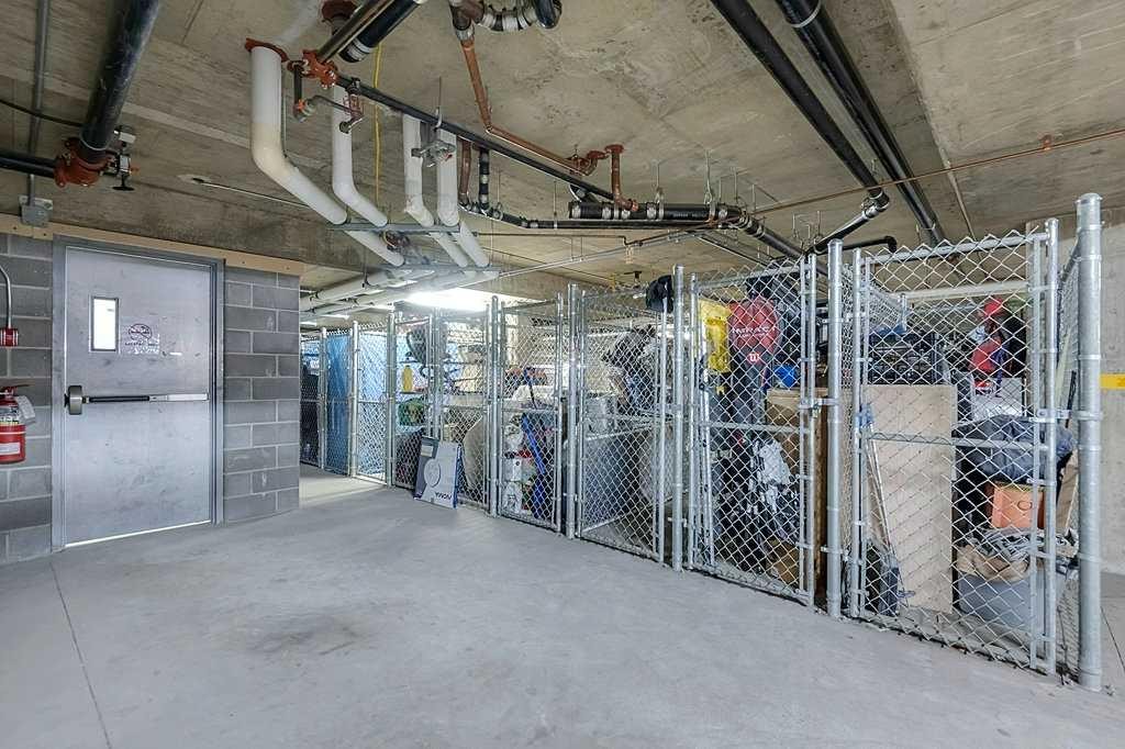 









5040


53

Street, 413,
Sylvan Lake,




AB
T4S 0A1

