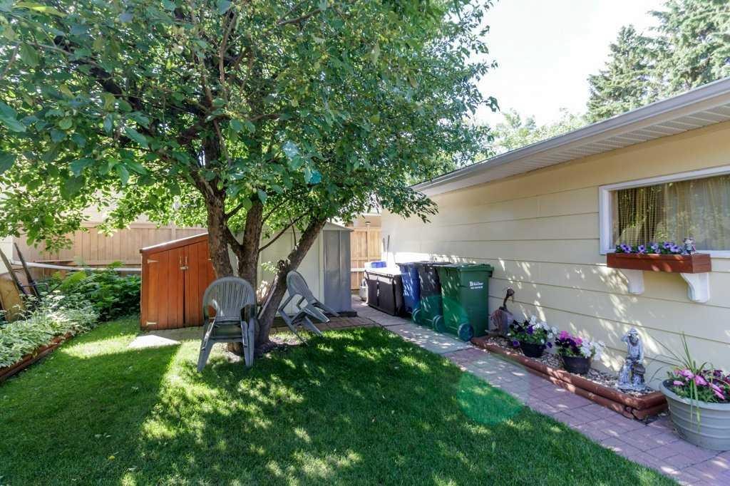 









80


Oliver

Street,
Red Deer,




AB
T4P 1V6

