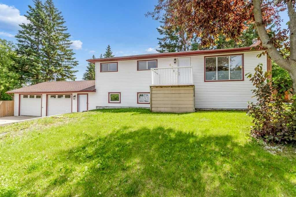 









4719


46

Avenue,
Sylvan Lake,




AB
T4S 1L4

